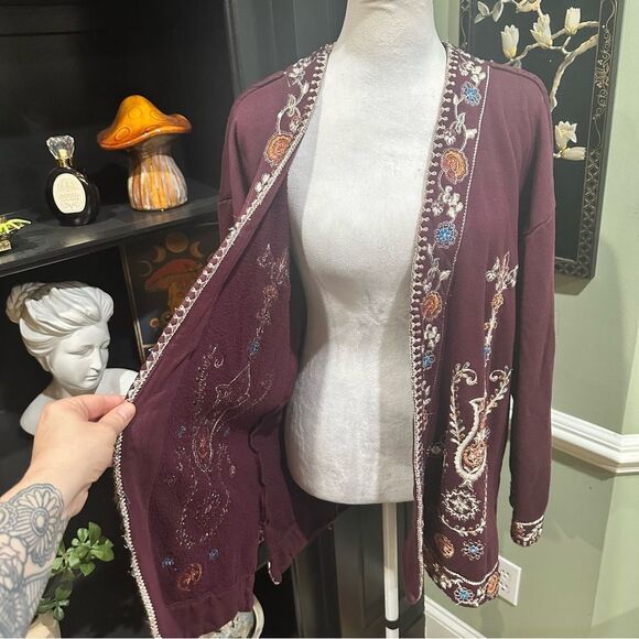 Soft Surroundings Embroidered Maroon Open Front Cardigan Size Medium - Picture 6 of 15